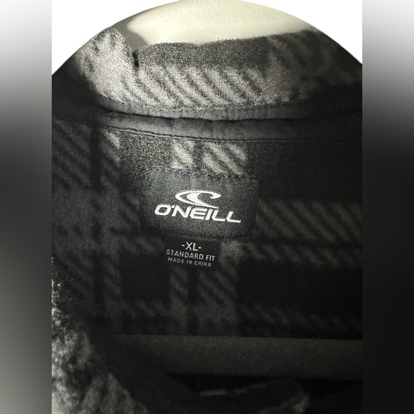 O’Neill Men’s XL Plaid Button-Up Shirt Flannel Style Long Sleeve Standard Fit - Picture 7 of 8